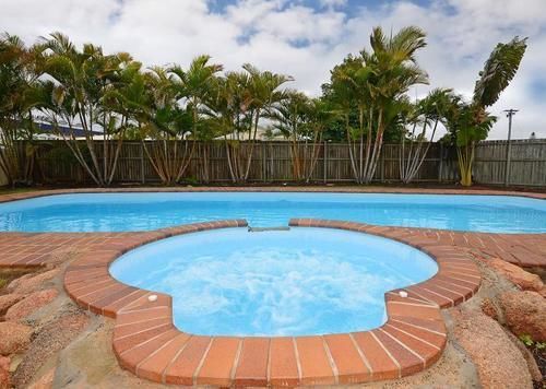 Urangan Motor Inn Hervey Bay Eksteriør bilde
