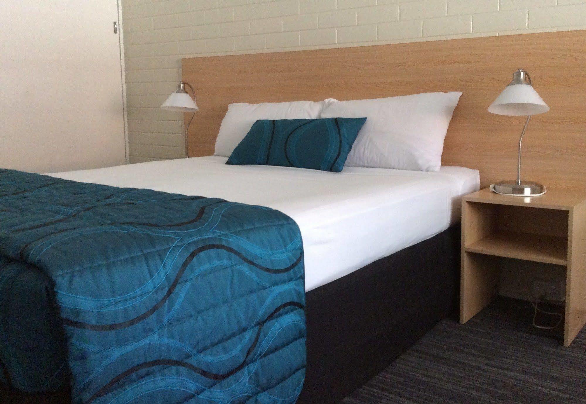 Urangan Motor Inn Hervey Bay Eksteriør bilde