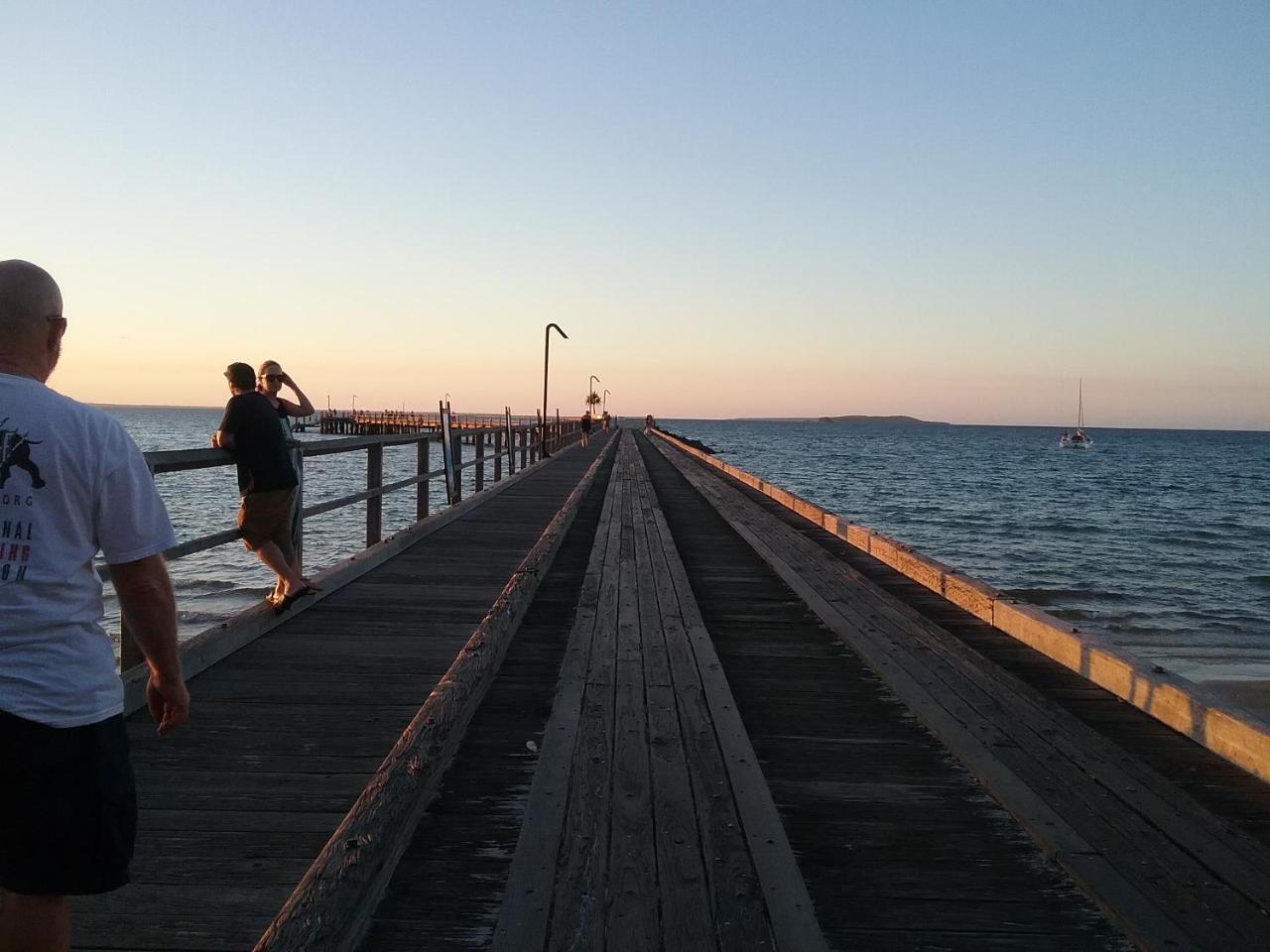Urangan Motor Inn Hervey Bay Eksteriør bilde